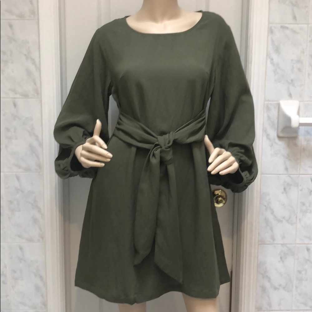 TIE FRONT OR BACK BELTED OLIVE DRESS - Picture 5 of 8